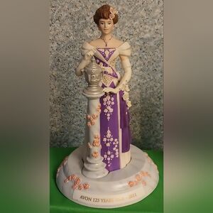 𝑨𝒗𝒐𝒏 𝟏𝟐𝟓𝒕𝒉 𝑨𝒏𝒏𝒊𝒗𝒆𝒓𝒔𝒂𝒓𝒚 𝑴𝒓𝒔.𝑨𝒍𝒃𝒆𝒆 𝑨𝒘𝒂𝒓𝒅